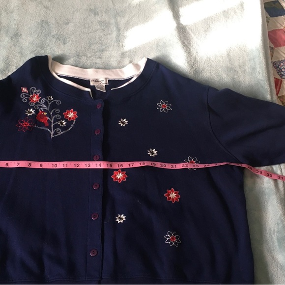 Plus size ladies long sleeve cardigan sweater/light jacket with flowers - Picture 6 of 11